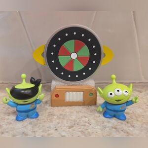 Toy Story Aliens Popmart Playset with Spinning Target - Toy Figures Set